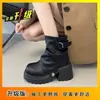 Botas Martin Plataforma de Solado Grosso 2026 para Mulheres, Novas Botas Curtas Plissadas Versáteis de Outono, Estilo Motociclista Britânico Retrô