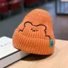 Gorro de Osito para Niños Otoño e Invierno Estilo Coreano Versátil Bordado de Lana Gorro de Tejer Cálido Dibujos Animados para Padres e Hijos Gorro de Punto Moderno