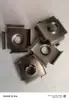 Conector de lámina de hierro roscado internamente para tubo cuadrado del fabricante, tuerca interna, fijación de soldadura hueca, tuerca roscada interna