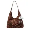 Bolsa grande de estampa de leopardo 2026 nova verão versátil fosca retrô ombro axila bolsa tote para o dia a dia