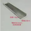 Parede divisória de gesso com estrutura leve de aço com 75 montantes verticais, 38 travessas horizontais principais e materiais de teto galvanizados