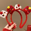 Diadema de Año Nuevo para Mujer, Bolsa de la Suerte Estilo Chino, Accesorios para el Cabello Despertar del León del Festival de Primavera, Saludos de Año Nuevo para Adultos y Niños, Diadema Linda, Tocado con Pasador