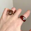 Anillo Cruzado de Oso Marrón Vintage, Estilo Retro Maillard, Diseño de Nicho, Anillo Moderno y Versátil