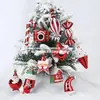 Adornos navideños de plástico, medias navideñas, muletas, colgantes, pequeños adornos para árboles de Navidad.