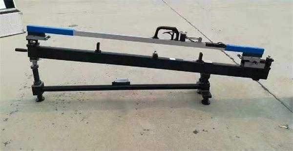 轨距尺检定器1.jpg