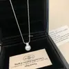 Exquisito collar de cadena para clavícula con colgante de perla redonda de circonita de alto brillo para mujer, collar popular versátil de moda Manta Rose