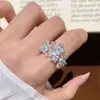 Anel de Fogos de Artifício Azul Doce Fresco Exquisito para Mulheres Elegante Leve Luxo Coração Versátil Aberto Ajustável Anel Estilo ins Anel Dedo Indicador Tendência