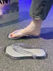 Chanclas de Cristal de Moda Atuendo para Mujer 2024 Verano Nuevas Antideslizantes para Interiores Celebración de Internet Sandalias de Tanga