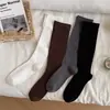 Calcetines deportivos de compresión elásticos adelgazantes de color liso para otoño e invierno 2026, de longitud hasta la pantorrilla y hasta la rodilla, estilo mujer