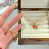 Colar Zodiacal de Cavalo em Esmalte Vermelho Vintage para Mulheres, Presente de Aniversário de Luxo Leve de Alta Qualidade
