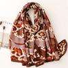 Venda quente de algodão e linho lenço de mão Moda japonesa e coreana bagunçado leopardo impressão viagem decorativo protetor solar lenço ar condicionado xale mulheres