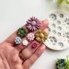DIY Pequena Margarida Rosa Crisântemo Plumeria Cola de Resina Decoração de Bolo Sabonete Artesanal Pingente Ferramentas de Argila