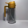Garrafa Spray de Óleo Doméstica com Abertura e Fechamento Automáticos, Design Espessado para Borrifar e Despejar Óleo de Cozinha, Adequada para Uso na Cozinha