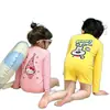 Traje de Banho Infantil Meninos e Meninas Peça Única Manga Longa Dopamina Proteção Solar Verão Fofo Secagem Rápida Roupa de Banho para Crianças Pequenas e Médias Coreano