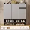Gabinete para Zapatos Cuidadosamente Seleccionado para la Entrada del Hogar Nuevo Modelo 2026 Gabinete para Escaleras Puerta de Entrada Pasillo Zapatero de Entrada de Gran Capacidad