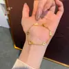 Tienda de Oro Mismo Estilo Arena Dorada Pulsera de Monedas Calabaza con Diamantes Completos Pulsera de Diseño de Lujo Ligero de Nicho para Novia Regalo