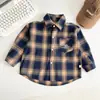 Valle del Viento 2026 Otoño Nueva Clásica Moderna Fresca Camisa a Cuadros para Niños Versátil Chaqueta Camisa de Primavera y Otoño para Niños