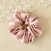 2026 Principios de Primavera Estilo Francés Crema Satín Goma para el Cabello de Alta Gama Estilo Perezoso Cuerda para el Cabello Scrunchie