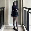 Vestido Preto de Manga Longa com Gola Meia-alta Feminino Outono e Inverno Cintura Apertada Emagrecedor Saia Tutu Saia Base Interna