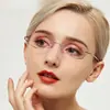 Gafas Sin Montura para Mujer con Miopía Titanio Puro Ultraligeras Borde Cortado a Diamante Danyang Color Gradiente Coreano Antiniebla y Anti Luz Azul Sin Tornillos