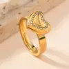 Comércio Exterior Transfronteiriço Anel de Aço Inoxidável Anel Cruz Amor Diamante Luxo Leve Elegante Banhado a Ouro 18K Anel de Casal