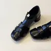 Em estoque, envia em segundos! Sandálias Romanas Quadradas Retro Francesas Casuais Versáteis com Salto Bloco Tecidas de Nicho Sapatos Gaiola de Porco com Salto Bloco