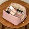 Bolsa de Maquiagem Portátil Simples de Grande Capacidade, Bolsa de Travesseiro Portátil para Viagem, Bolsa de Mão Multifuncional com Abertura Grande, Transfronteiriça