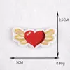 Novo Patch de Bordado Autoadesivo Abelha Morango Patch DIY Adesivo de Tecido Adesivo para Roupas Bagagem Planejador
