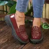 Zapatos de Salón Individuales para Mujer Modelo Nuevo 2025 Estilo Británico Suela Gruesa Punta Redonda Patrón de Piedra Mocasines Slip-On Venta al por Mayor