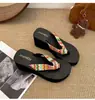 Sandalias de Moda 2026 para Vacaciones en la Playa que Aumentan la Altura con un Toque de Lujo, Chanclas Antideslizantes de Cuña de Suela Gruesa para Mujer para Uso al Aire Libre en Verano