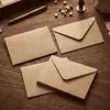 Em estoque Envelopes de papel kraft 120g, papel de carta, cartões de felicitações, convites, sacos para notas fiscais, cartões no atacado, papel especial, designs criativos estilo europeu