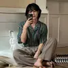 Camisa Listrada de Manga Curta MYQ Design Sense Masculina Verão Solta Casual Gola Cubana Estilo Coreano Roupa para o Dia a Dia