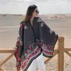 Capa de Moda Retro Artística Tendencia Personalidad Casual Cómoda Transpirable Bufanda Cálida Chal Cape para Vacaciones Viajes