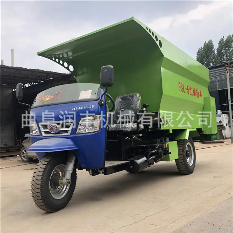 柴油撒料车