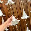 Palo de Hierro Cañón Flor de Lirio Cabeza Colgante Perla Accesorios Celebración de Boda Flor de Fiesta Decoración de Cumpleaños