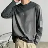 Camiseta de manga comprida de outono, tamanho grande, camiseta básica para homens, gola redonda, corte solto simples, camiseta estampada estilo coreano ins