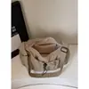 Bolsa Casual de Grande Capacidade para Mulheres 2026 Novo Modelo para Estudantes Universitários, Fashion para Aula, Deslocamento, Viagem, Bolsa Transversal Leve para Ombro