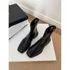 Botines versátiles de tacón grueso de cuero suave para mujer, botas de ajuste ceñido, nuevo estilo coreano 2026, botas de moda negras retro de punta cuadrada para estilizar
