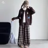Nueva colección de otoño para niñas: Cárdigan de punto estilo coreano con detalles de ganchillo, conjunto informal de pantalones a cuadros, pantalones de pierna ancha y abrigo de punto