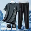 [Entrega Rápida] Conjunto Esportivo Masculino de Verão Respirável Casual Absorvente de Suor Manga Curta Calça Conjunto de Duas Peças de Seda Gelada