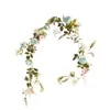 Rosas Simuladas, Flores Silvestres Pequenas, Trepadeiras, Flores Artificiais e Plantas Verdes, Tubos de Ar Condicionado Internos Enrolados em Arcos de Casamento para Decoração Atacado