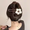 Pinza para el pelo de flor de punto de felpa de alta gama para otoño e invierno, pasador no irritante para la parte trasera de la cabeza, pinza de garra