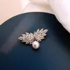 Broche Flor de Perla, Pin de Alta Gama para Mujer, Accesorios para Ropa, Accesorios de Lujo Accesible para Ropa, Broche de Joyería para Solapa