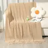 Manta de aire acondicionado estilo nórdico, manta decorativa para sofá de casa, manta para siesta en la oficina, manta tejida con borlas
