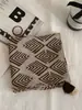 2026 Colgante de Borla para Año Nuevo Bufanda Cuadrada Ropa Artística Retro Combinación Bufanda Delgada de Seda Protección para el Cuello Bufanda Estilo Celebridad Nueva