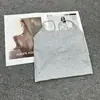 Nova Camisola Vazada para Transmissão ao Vivo com Alças Largas nas Costas e Bojos para Roupa Íntima de Verão Feminina para Modelar o Peito e Mostrar as Costas Bonitas