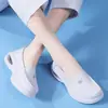 Zapatos de enfermera de otoño para mujer con amortiguación de aire, antideslizantes, de suela gruesa, de suela blanda, cómodos, transpirables, zapatos de trabajo especializados para personal médico, disponibles para compra directa