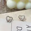 Brincos Vazados de Coração Microincrustados Exquisitos Retrô Brincos de Estrela Doces de Alto Padrão para Mulheres Brincos Simples da Moda