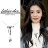 Collar con Lazo de Zapatos de Ballet para Mujer Lujo Accesible de Gama Alta Cadena Larga Ajustable para Suéter Nuevos Accesorios