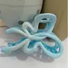 Nuevo Modelo 2025 Diseño Sencillo Pinza para el Cabello de Tiburón con Forma de Ola para la Parte Trasera de la Cabeza, Pinza Grande de Gama Alta para Mujeres
